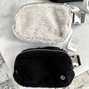 Lululemon everywhere fleece belt bags